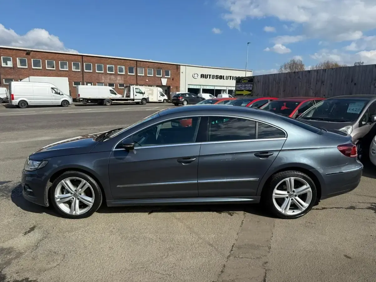 Begagnad VW CC R-line 177 HK (130 kW) 2014 Grå Sedan