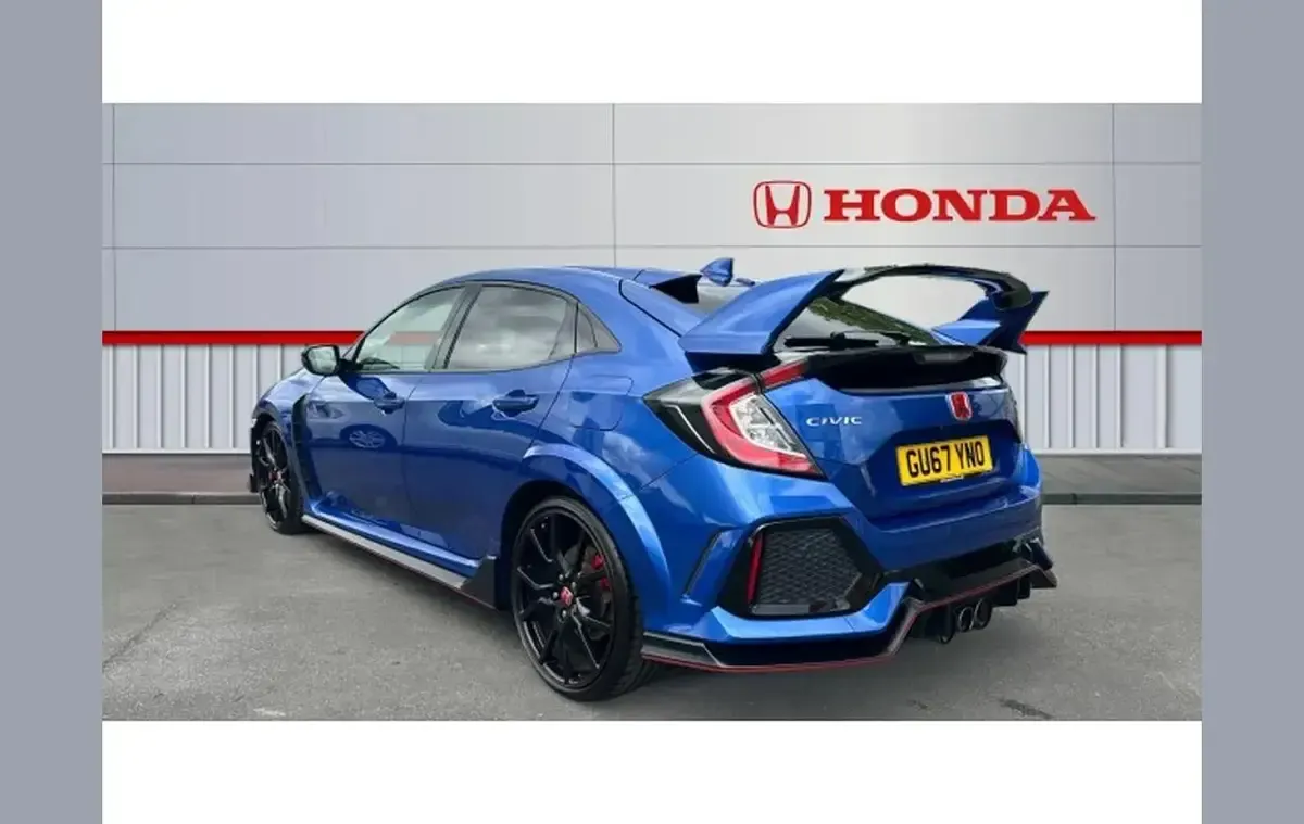 Used Honda Civic Type R GT 315 HP (231 kW) 2017 Blue Hatchback