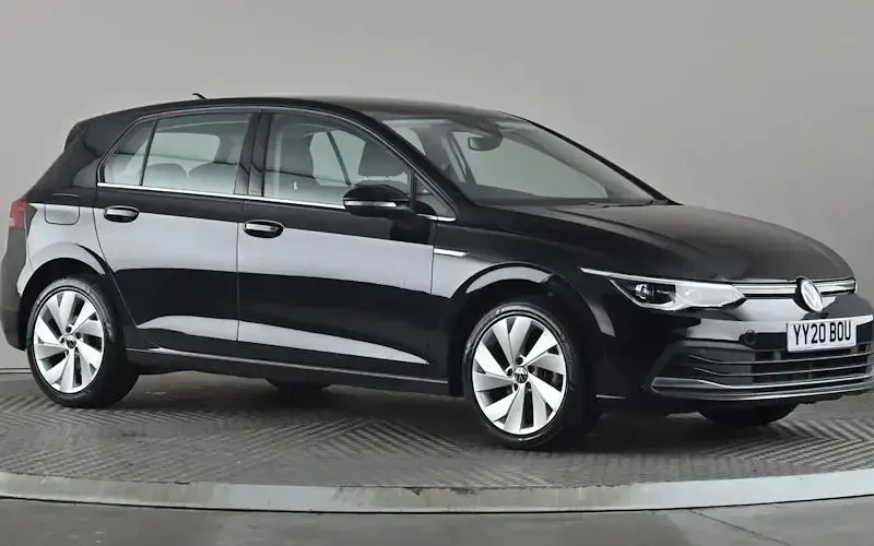 Używany VW Golf VIII Style 131 KM (96 kW) 2024 Hatchback