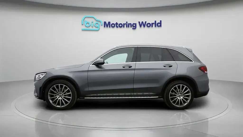 Second-hand Mercedes GLC220 AMG line 194 CP (142 kW) 2022 Gri SUV