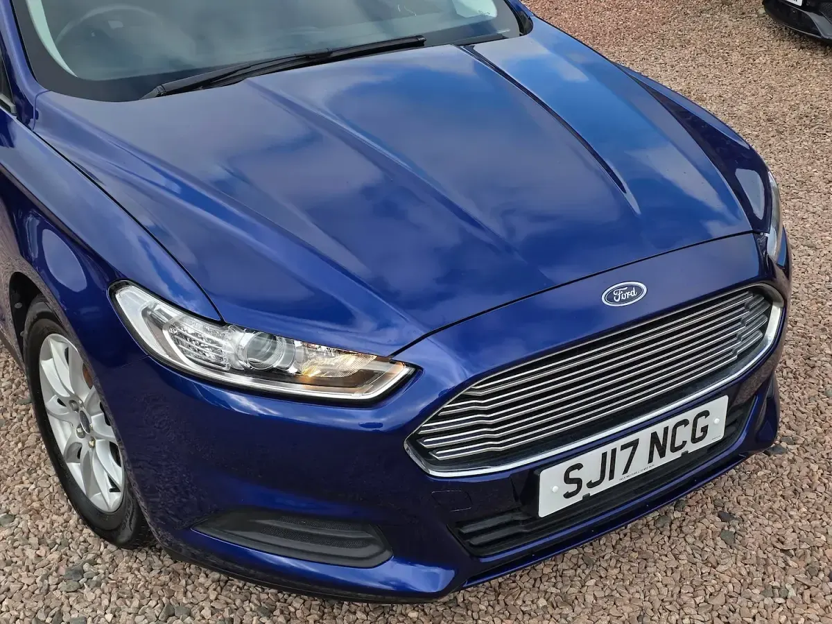 Used Ford Mondeo Style 150 HP (110 kW) 2017 Blue Hatchback