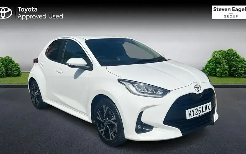 Used Toyota Yaris Design 116 HP (85 kW) 2026 Hatchback