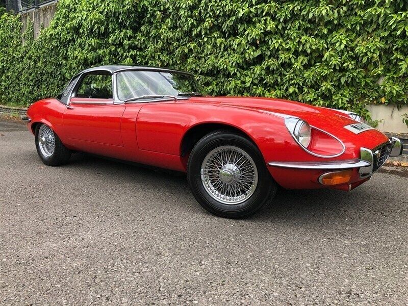 Signal red Used 1973 Jaguar E-Type Cabriolet | £79,995 - Image 1/4