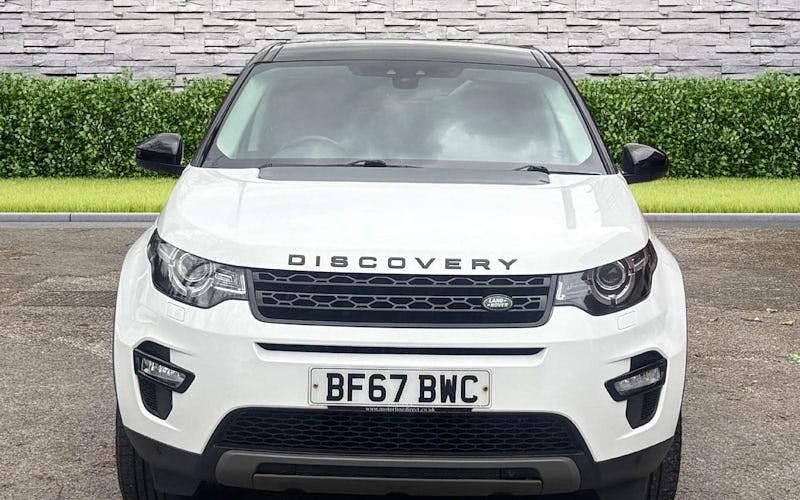 Used Land Rover Discovery Sport HSE 180 HP (132 kW) 2017 White SUV