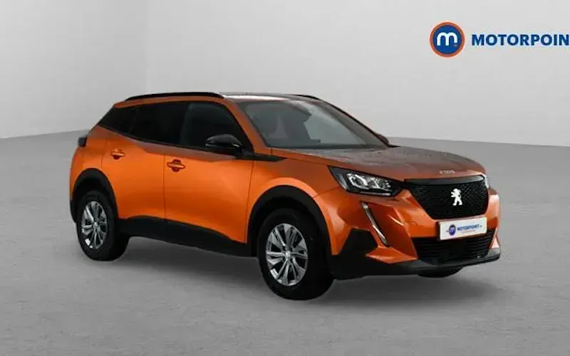 Used Peugeot 2008 Active+ 101 HP (74 kW) 2023 SUV
