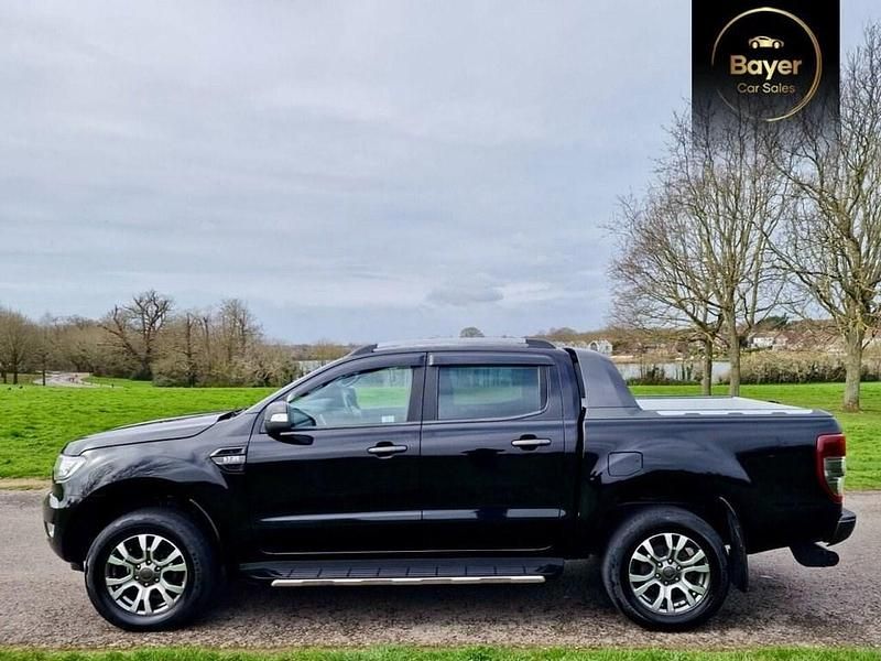 Used Ford Ranger Wildtrack 200 HP (147 kW) 2019 Black Pickup