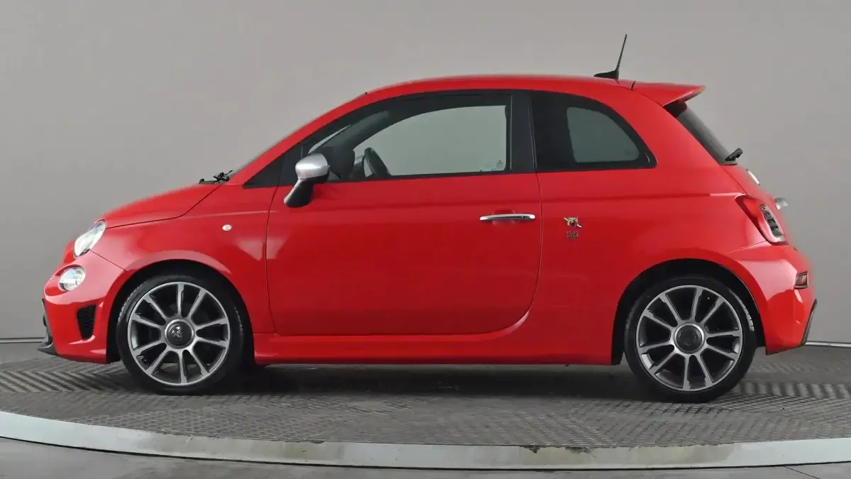 Used Abarth 595 Turismo 165 HP (121 kW) 2018 Red Hatchback