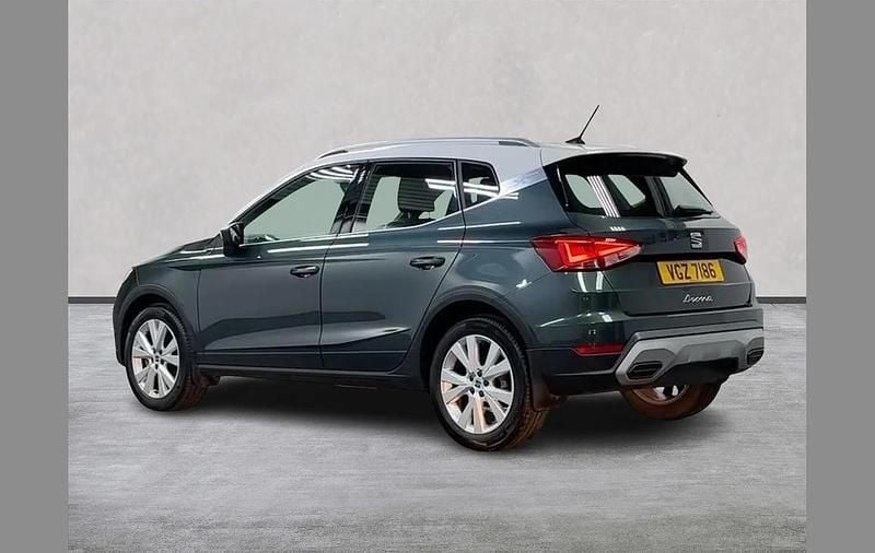Used Seat Arona Xperience 108 HP (79 kW) 2022 Green SUV