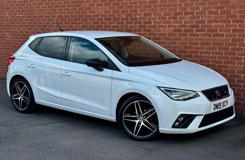 White Used 2019 Seat Ibiza FR Sport Hatchback | £11,250 (Fair price) - Image 1/4