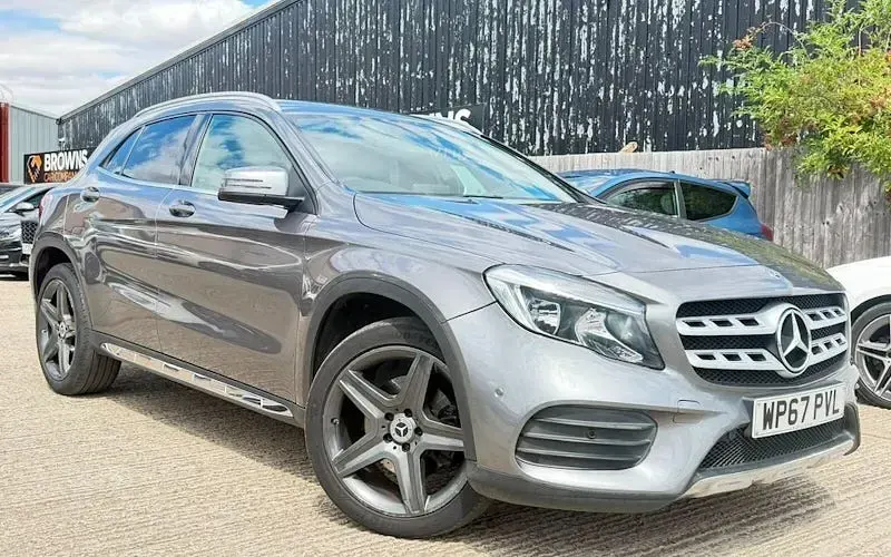 Used Mercedes GLA220 Executive 177 HP (130 kW) 2017 SUV