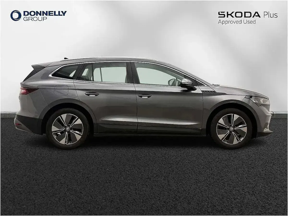 Used Skoda Enyaq iV 110 kW (150 HP) 2023 Graphite grey metallic SUV