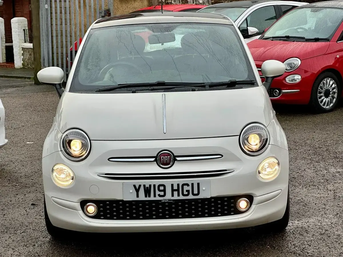Used Fiat 500 Anniversary 69 HP (50 kW) 2019 White Hatchback