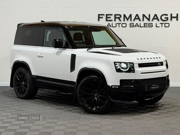 Used Land Rover Defender SE Dynamic 2025 White SUV