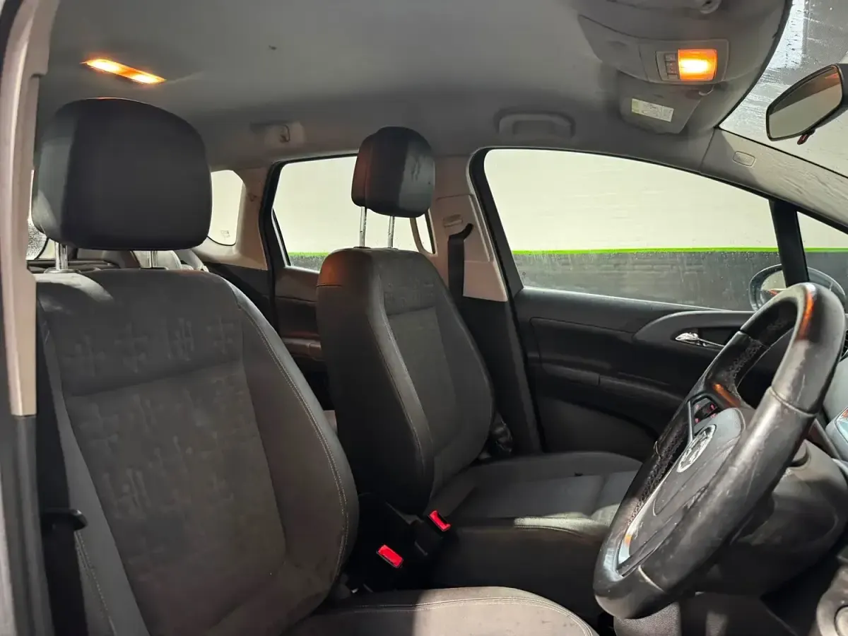 Used Vauxhall Meriva 2015 Grey MPV