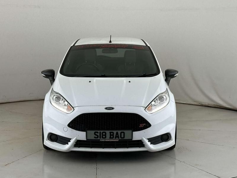 Used Ford Fiesta ST 2015 White Hatchback