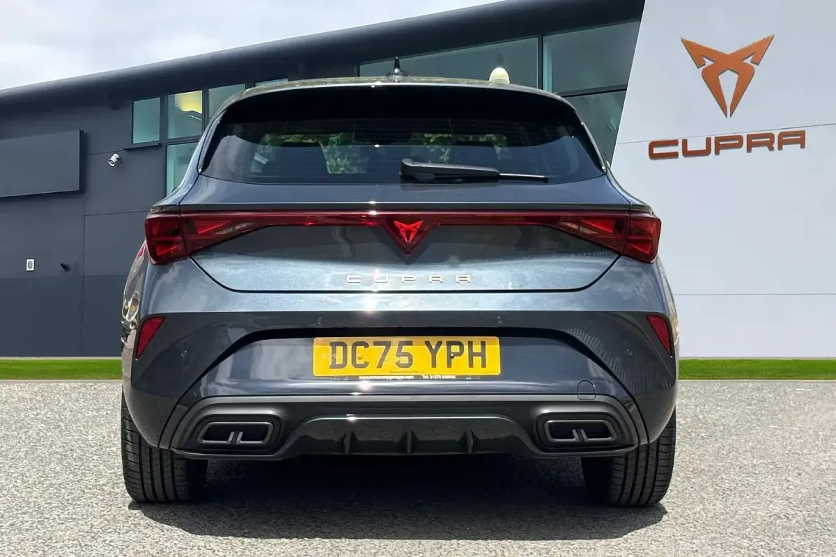 New Cupra Leon 150 HP (110 kW) 2026 Grey Hatchback
