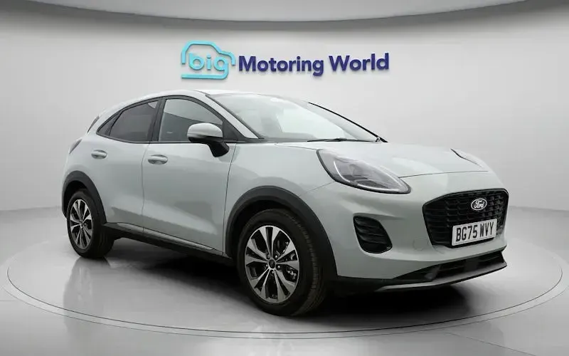 Begagnad Ford Puma Titanium 125 HK (91 kW) 2025 Grå SUV