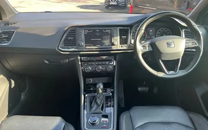 Used Seat Ateca XCELLENCE 150 HP (110 kW) 2018 Red SUV