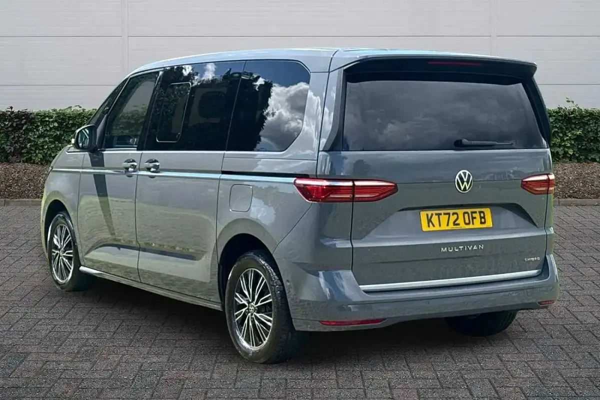 Used VW Multivan Style 218 HP (160 kW) 2022 Grey MPV
