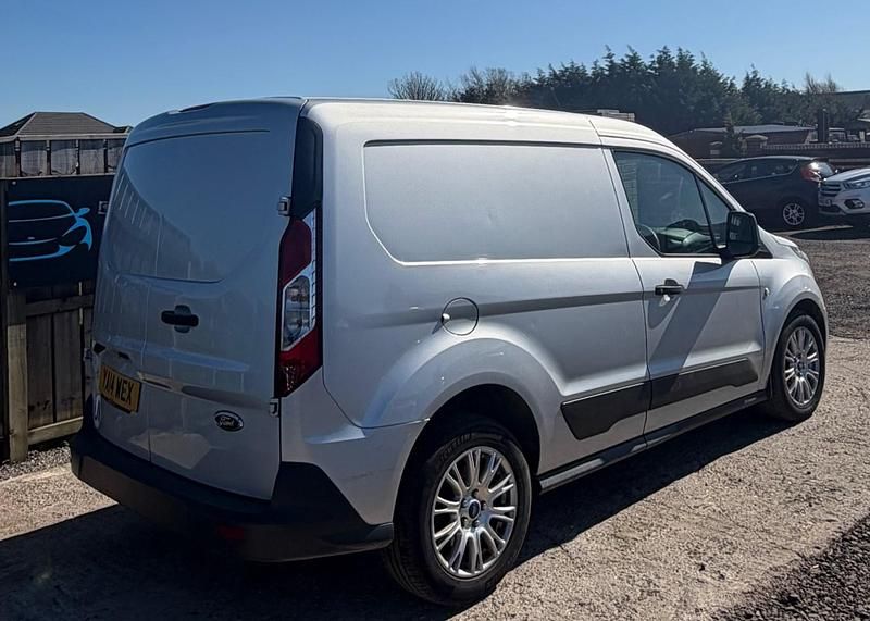 Usado Ford Transit Connect Trend 95 HP (69 kW) 2014 Prateado Monovolume