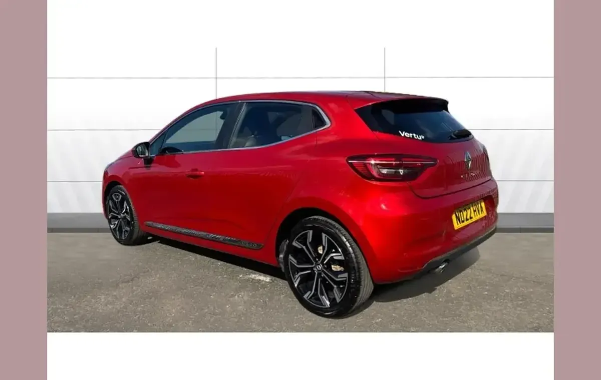 Used Renault Clio SE 90 HP (66 kW) 2022 Red Hatchback