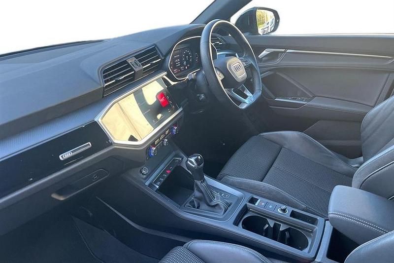 Used Audi Q3 Black Edition 150 HP (110 kW) 2022 Black SUV