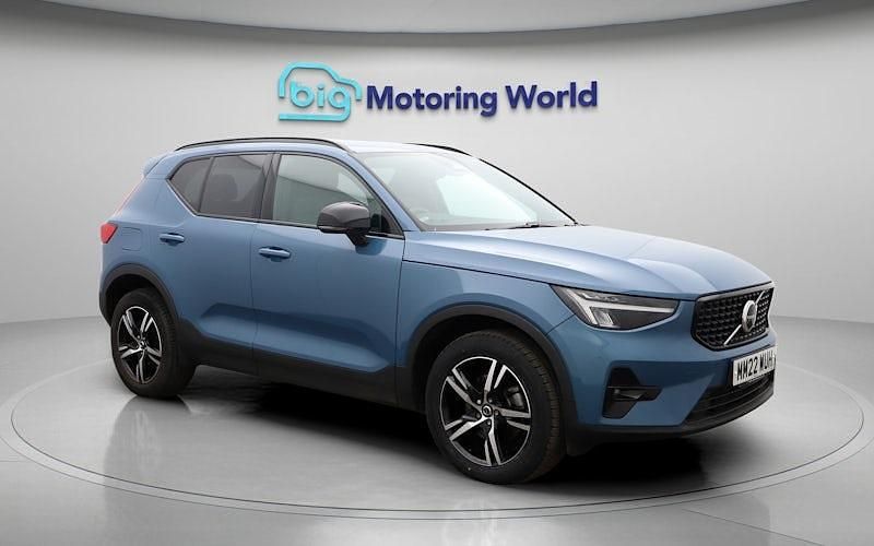 Used Volvo XC40 Plus 163 HP (119 kW) 2025 SUV
