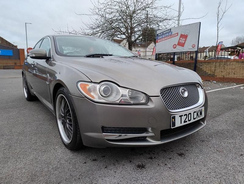 Grey Used 2008 Jaguar XF Premium Luxury Sedan | £2,912 - Image 1/4
