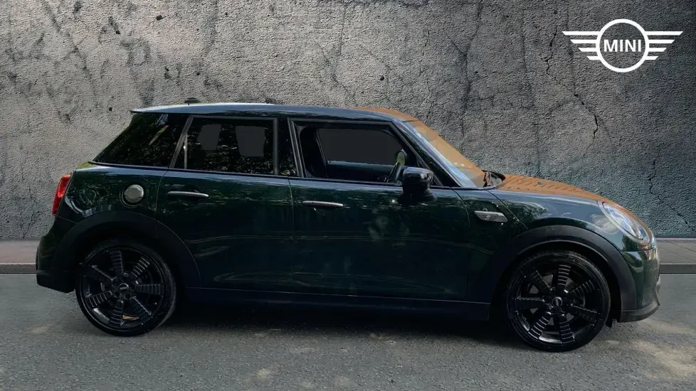 Used Mini Cooper S Hatch 192 HP (141 kW) 2022 Green Hatchback