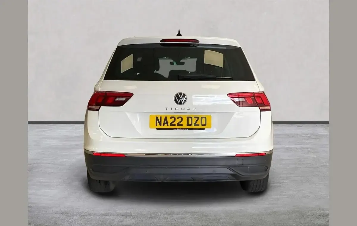Used VW Tiguan Active 130 HP (95 kW) 2022 White SUV