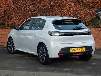 Used Peugeot 208 Style 101 HP (74 kW) 2025 White Hatchback