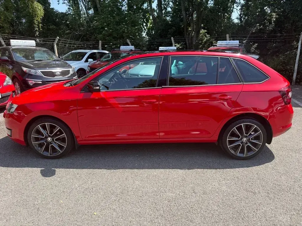 Used Skoda Rapid Sport 110 HP (80 kW) 2017 Red Hatchback