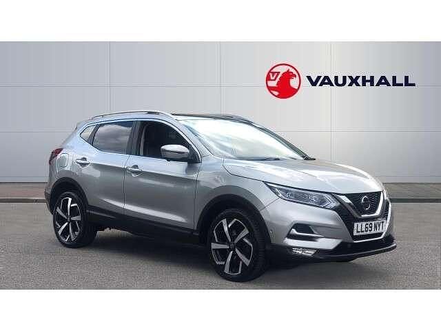 Silver Used 2019 Nissan Qashqai Tekna SUV | £12,411 (Fair price) - Image 1/1