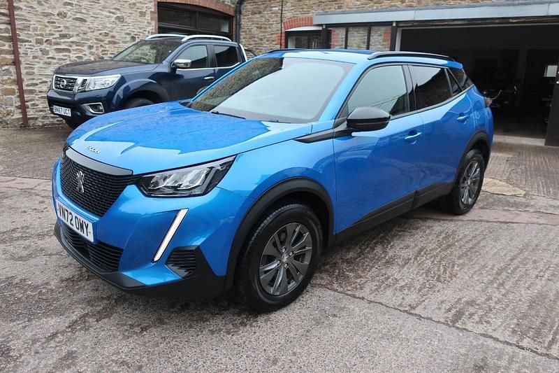 Used Peugeot 2008 Active+ 100 HP (73 kW) 2022 Blue SUV