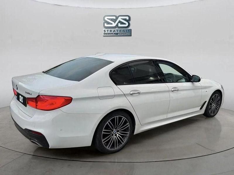 Used BMW 530 M Sport 265 HP (194 kW) 2017 White Sedan