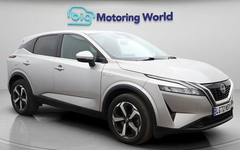 Used Nissan Qashqai N-Connecta 190 HP (139 kW) 2023 Silver SUV