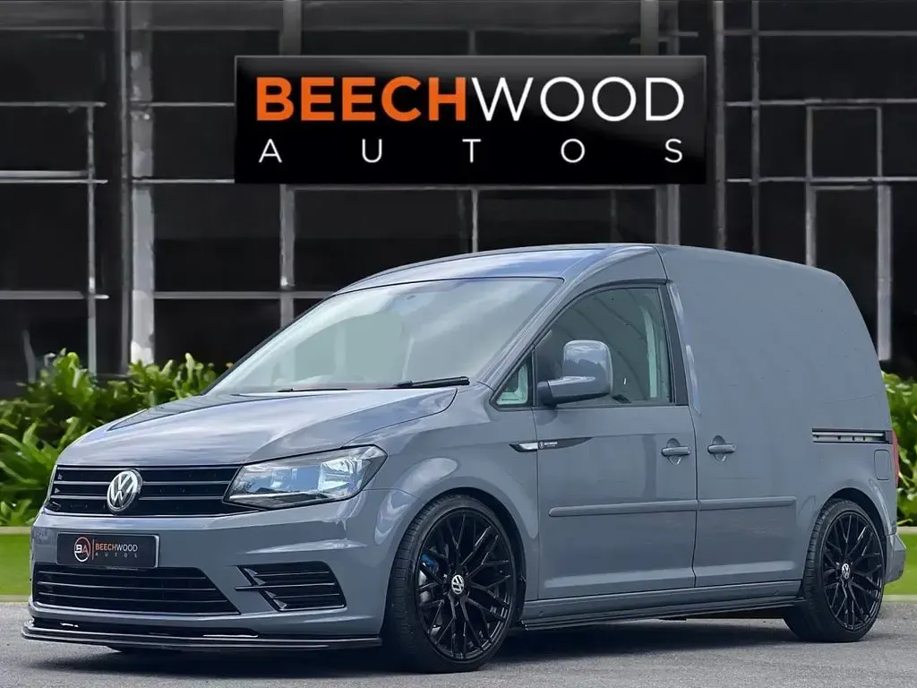 Used VW Caddy Trendline 122 HP (89 kW) 2018 Grey MPV