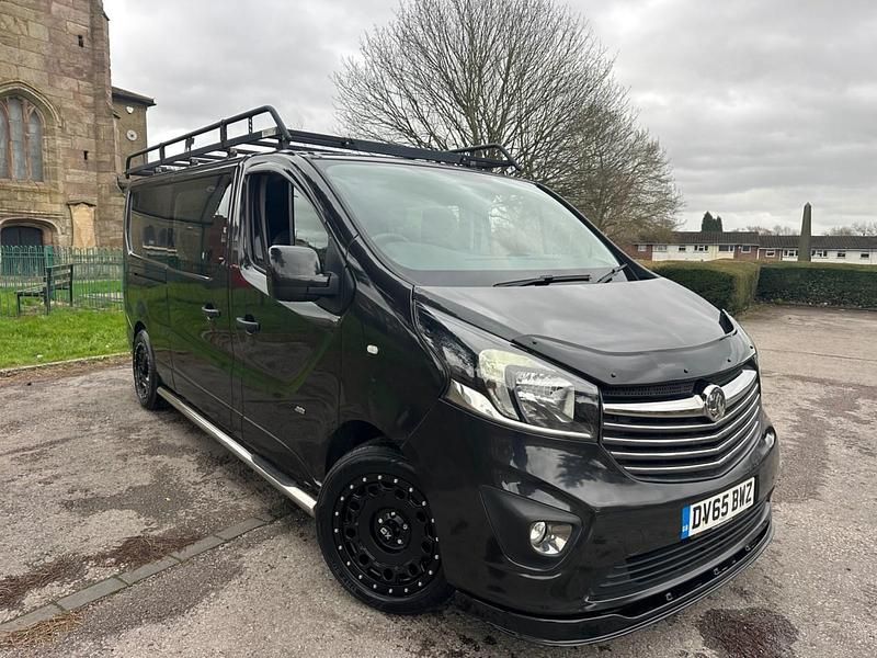 Used Vauxhall Vivaro Sportive 120 HP (88 kW) 2015 Black