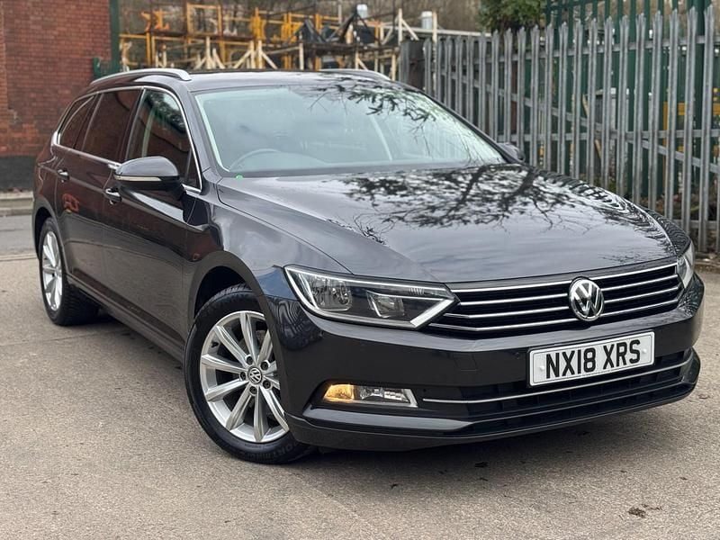 Used VW Passat Business 120 HP (88 kW) 2018 Grey Estate