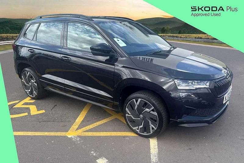 Black magic pearl effect Used 2022 Skoda Karoq SportLine SUV | £24,450 (Fair price) - Image 1/4