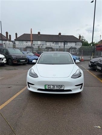 White Used 2021 Tesla Model 3 Long Range Sedan | £14,899 (Good price) - Image 1/1