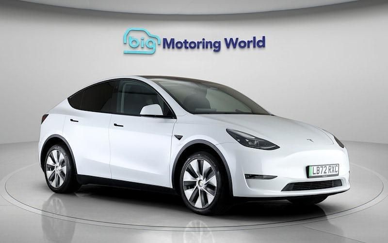 Used Tesla Model Y Long Range AWD 286 kW (389 HP) 2025 SUV