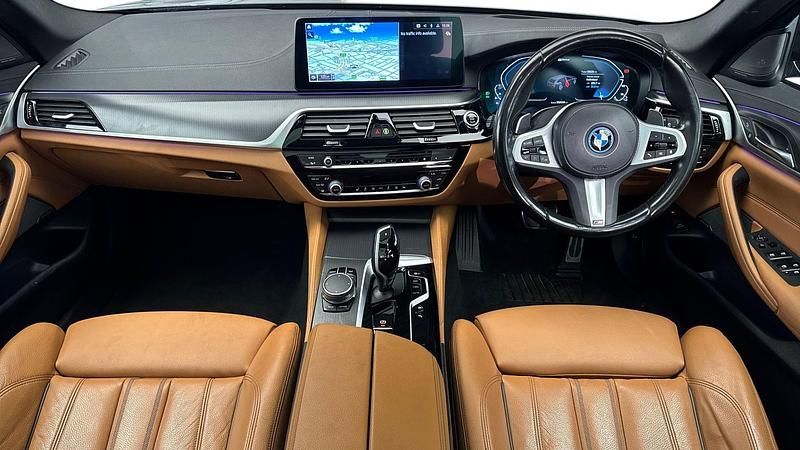 Used BMW 530e M Sport 288 HP (211 kW) 2023 Black Estate