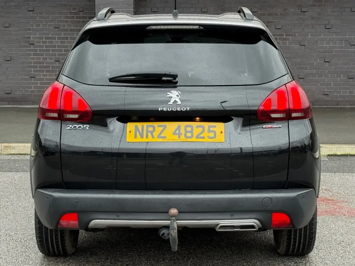 Używany Peugeot 2008 GT-line 2018 Czarny SUV