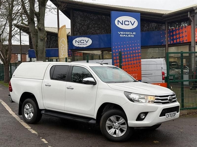 White Used 2020 Toyota HiLux Pickup | £19,990 (Super price) - Image 1/3