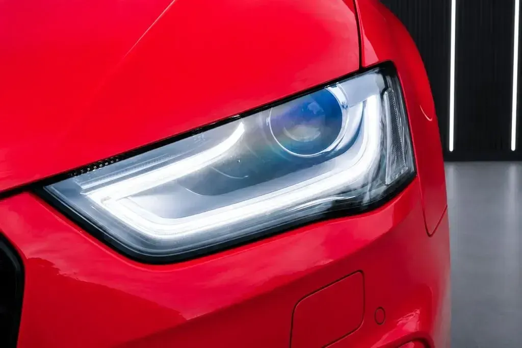 Used Audi A4 Black Edition 177 HP (130 kW) 2014 Red Estate