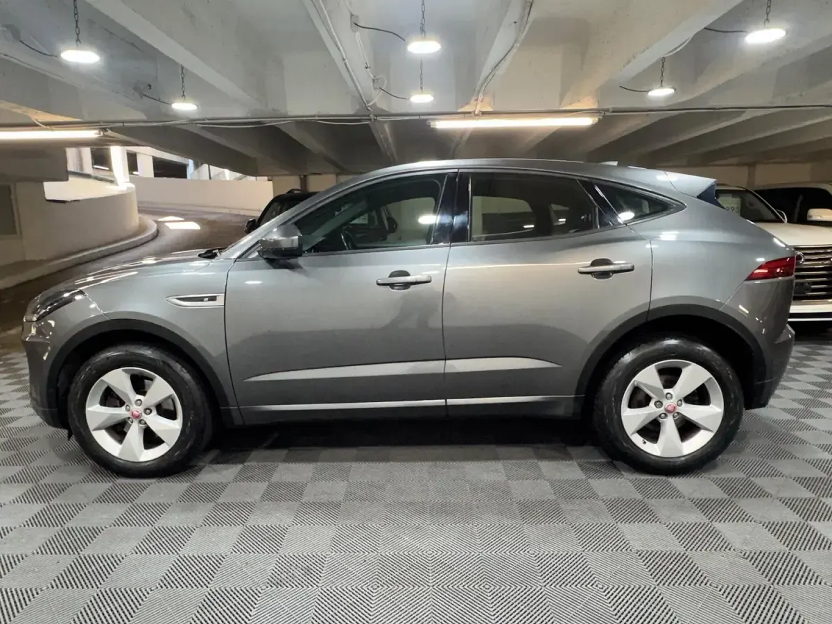 Used Jaguar E-Pace R-Dynamic 2018 Grey SUV