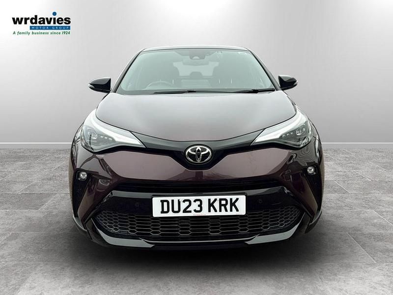 Used Toyota C-HR Sport 122 HP (89 kW) 2023 Deep amethyst / bi tone SUV