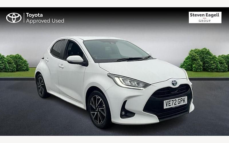 Used Toyota Yaris Hybrid Design 116 HP (85 kW) 2025 Hatchback
