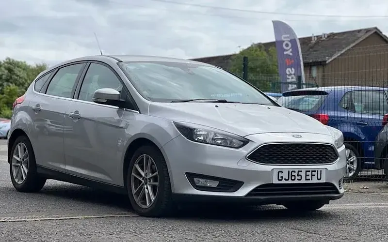 Used Ford Focus Zetec 120 HP (88 kW) 2015 Hatchback